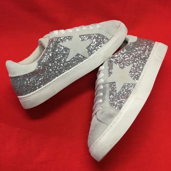 STEVEN Light Gray Tennis Shoes - Picture 4 of 9